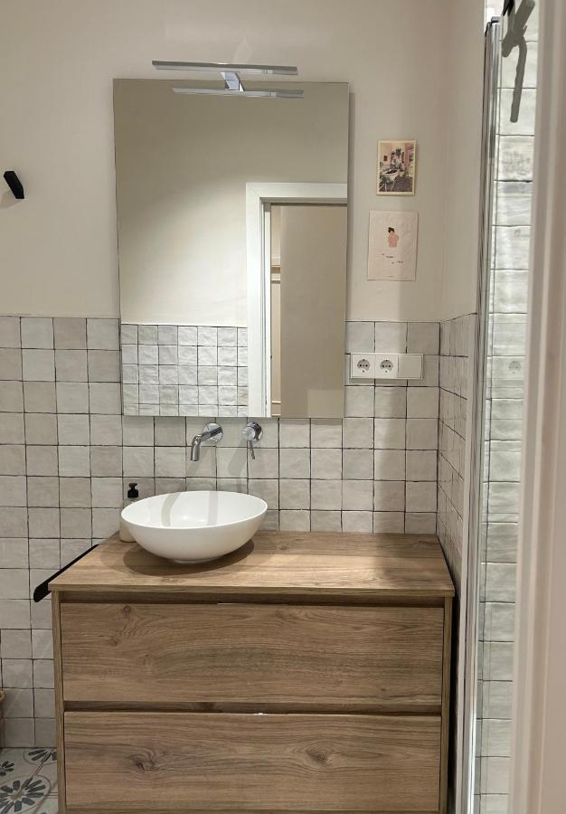 Apartamento Premium En Plaza Mina Minimalismo Y Confort A Pasos Del Mar Cádis Exterior foto