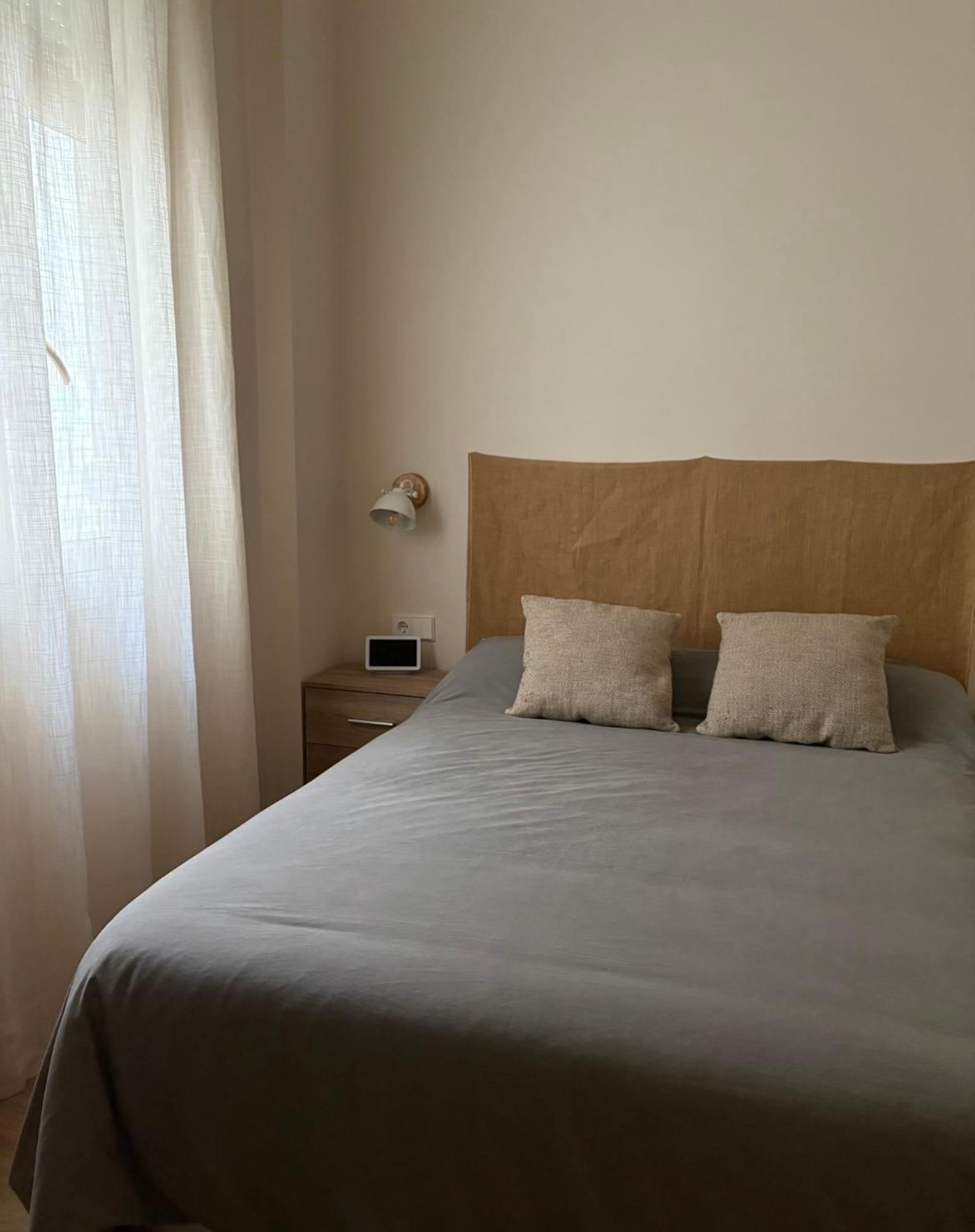 Apartamento Premium En Plaza Mina Minimalismo Y Confort A Pasos Del Mar Cádis Exterior foto